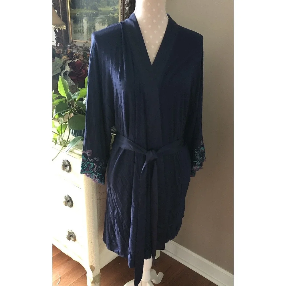 Soma Robe Womens S / M Cool Nights Navy Blue Embroidery Loungewear Comfy Cozy